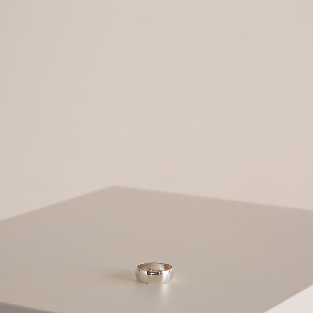 The Thorny Roses: Men's Silver Wide Ring Band